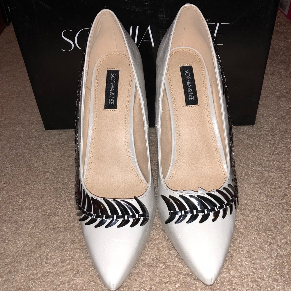 Samika Pump (shoedazzle)